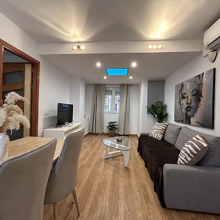 Lujo A Tu Alcance Con Spa Y Garaje Pleno Centro Huelva Esterno foto