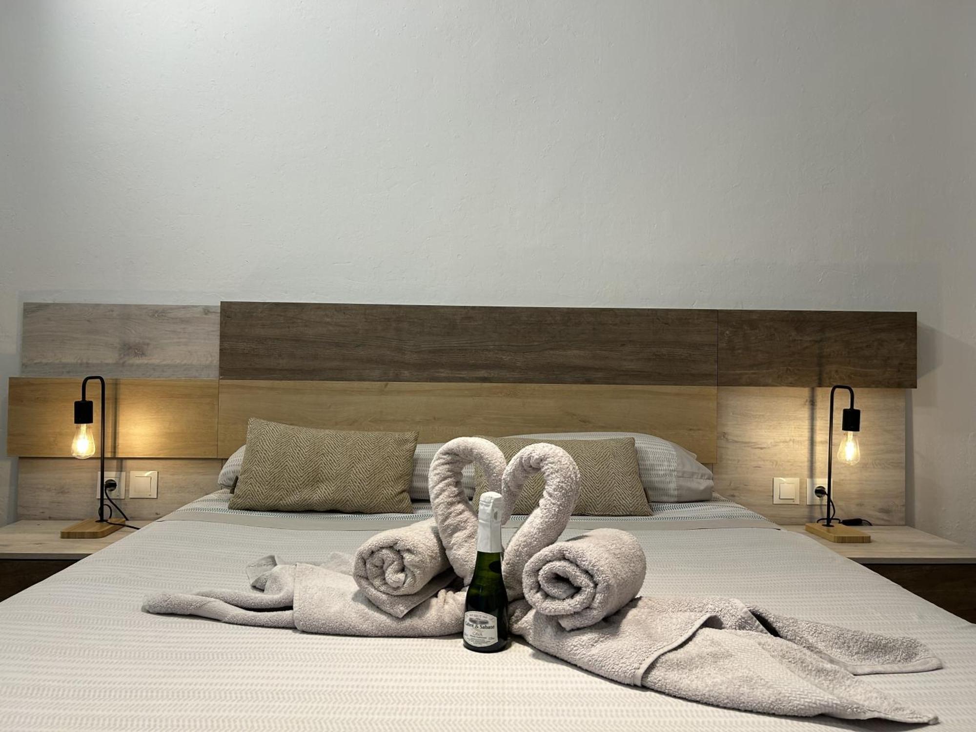 Lujo A Tu Alcance Con Spa Y Garaje Pleno Centro Huelva Esterno foto