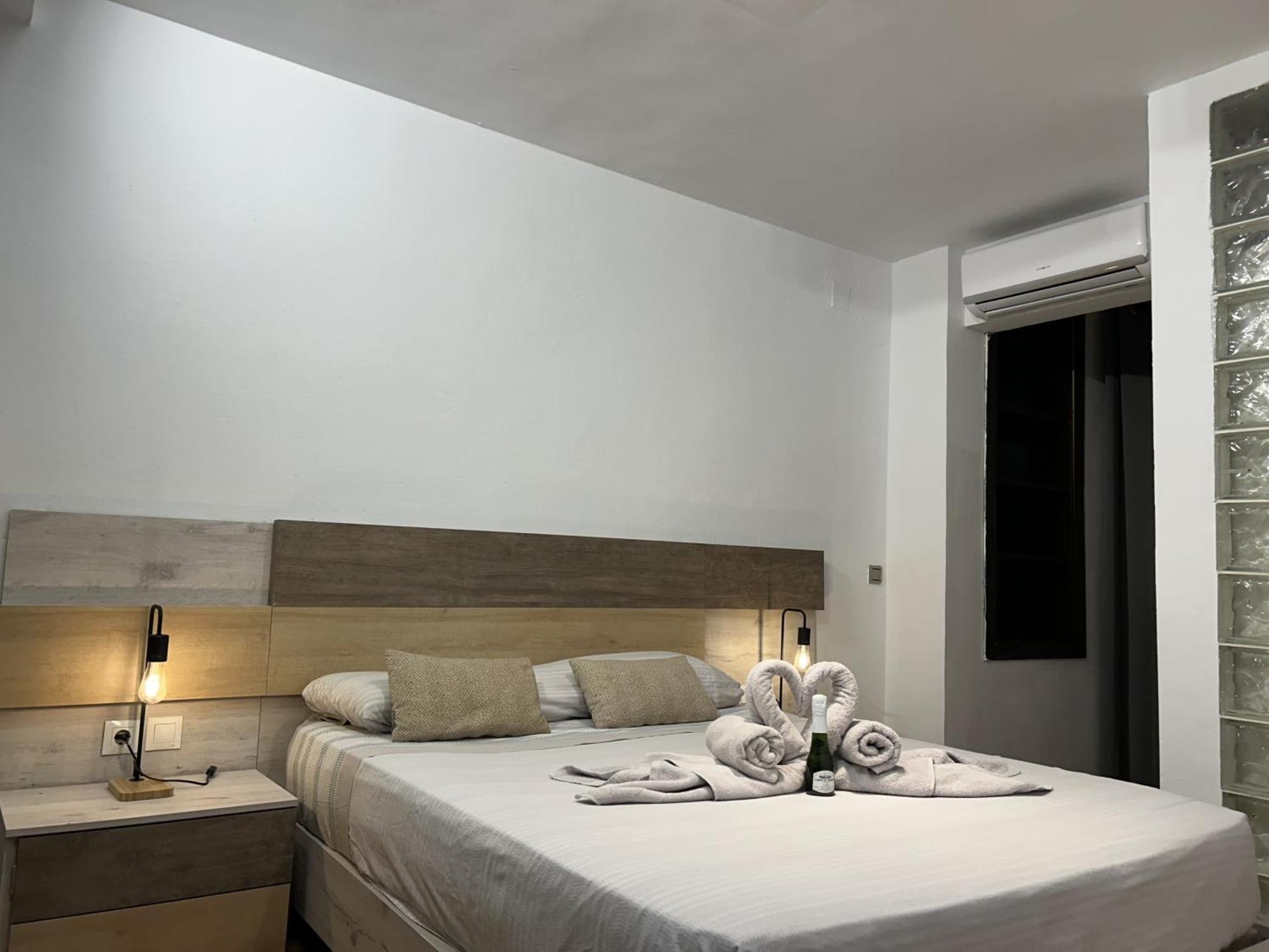 Lujo A Tu Alcance Con Spa Y Garaje Pleno Centro Huelva Esterno foto