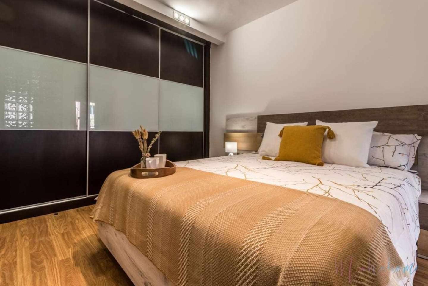 Lujo A Tu Alcance Con Spa Y Garaje Pleno Centro Huelva Esterno foto