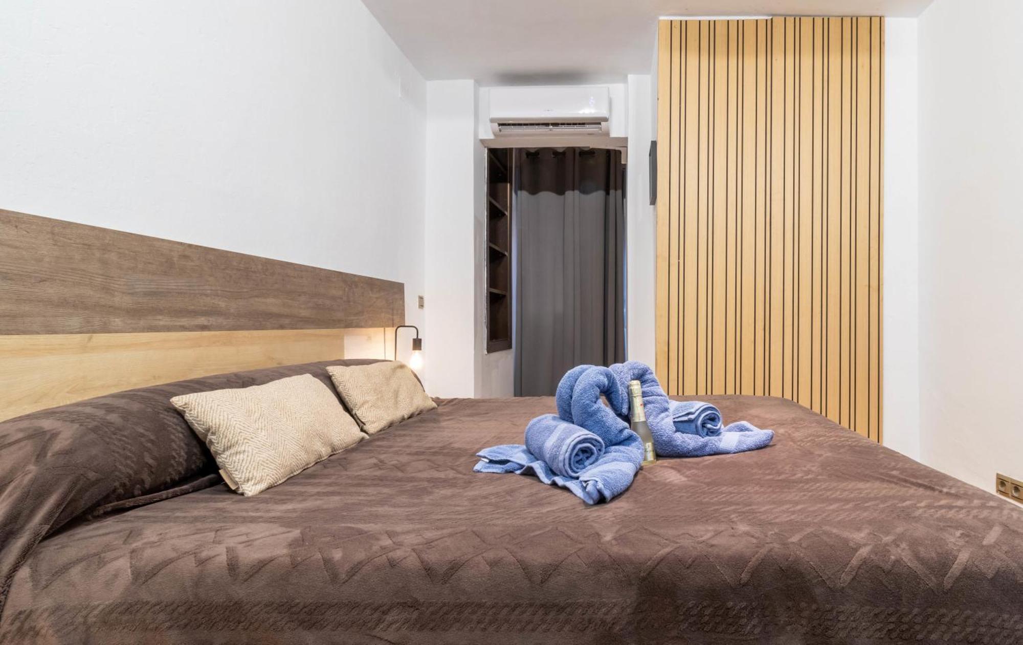 Lujo A Tu Alcance Con Spa Y Garaje Pleno Centro Huelva Esterno foto